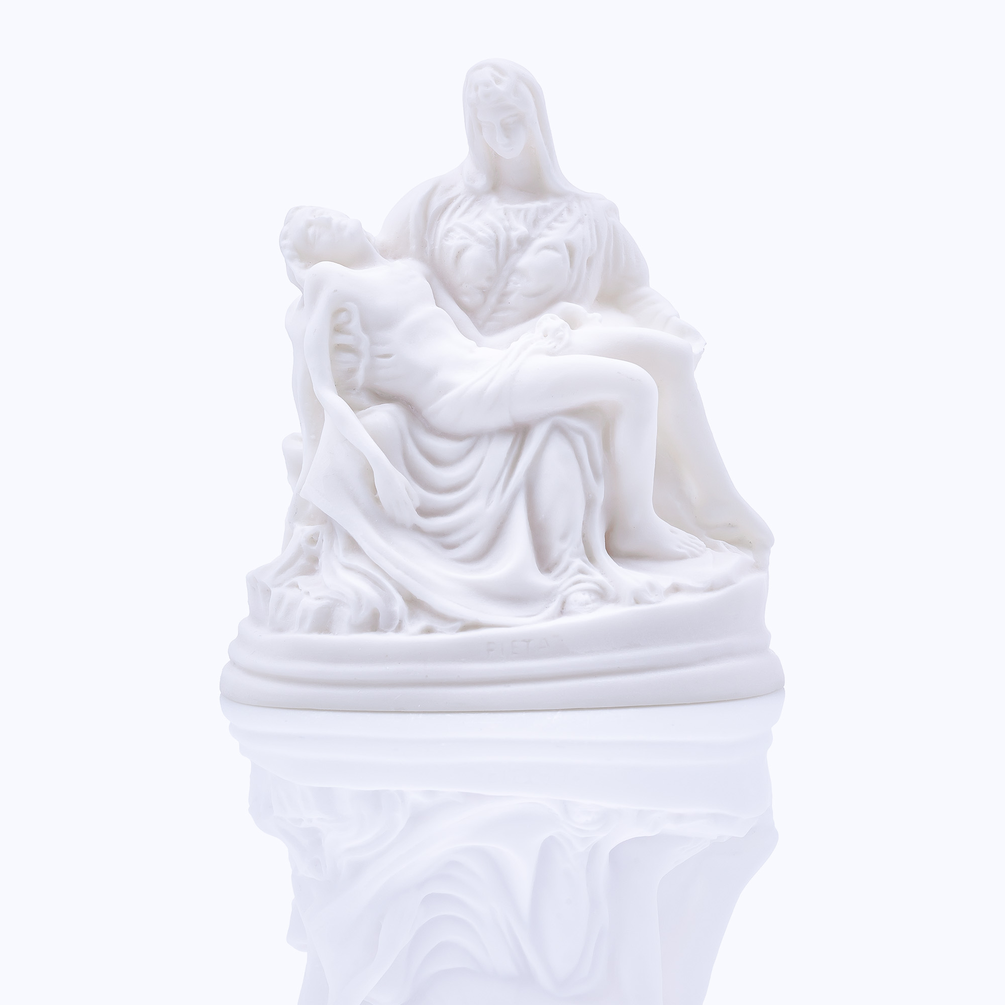 soška pieta alabastřík 11,2x12cm